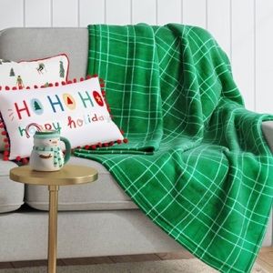 Plaid Plush Throw Blanket - Wondershop™